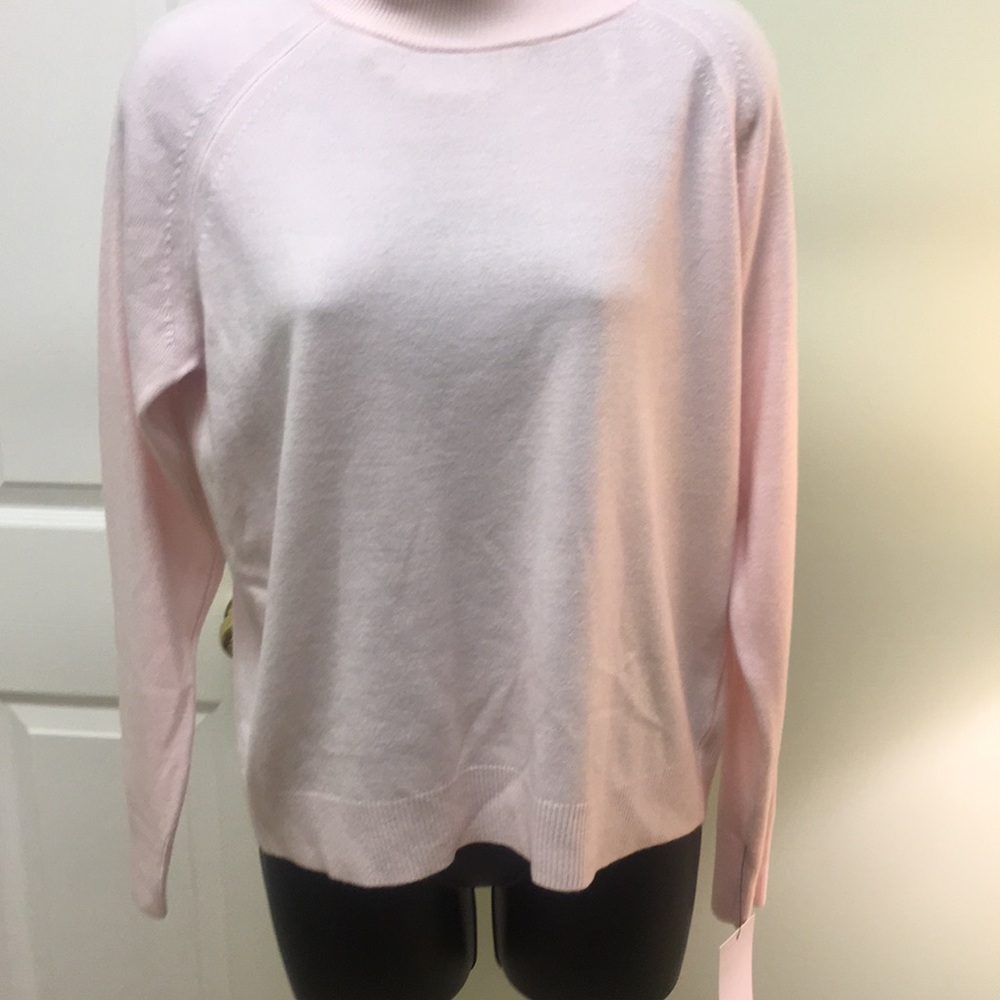 NWT- Mercer Street Studio long sleeve sweater.